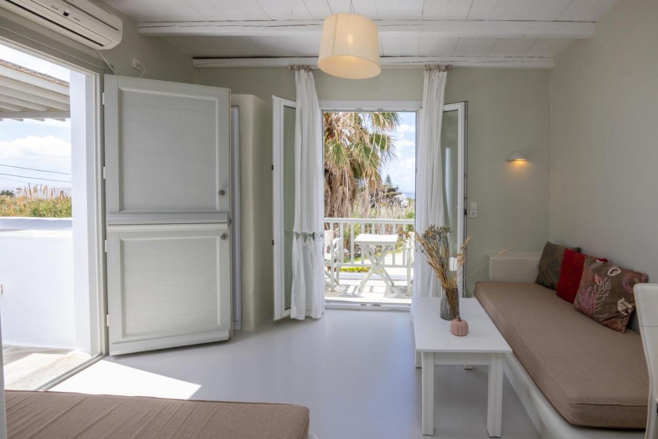 Soulmate'S Suites Tinos Киониа Екстериор снимка