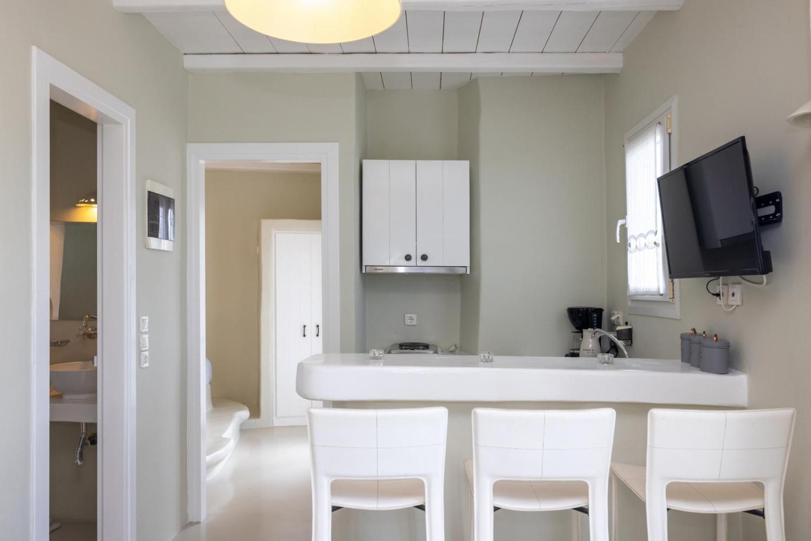 Soulmate'S Suites Tinos Киониа Екстериор снимка